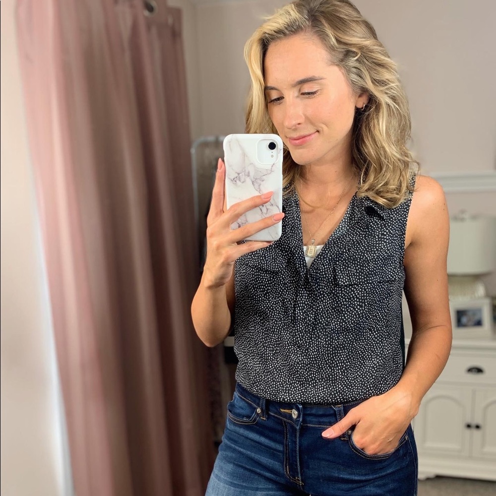 LOFT Polka dot Sleeveless Blouse